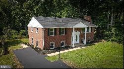 1204 Paul Lane, Fredericksburg VA 22406