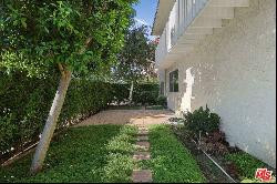 4248 Troost Avenue, Studio City CA 91604