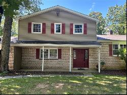 6 Redwood Lane, Wappingers Falls NY 12590