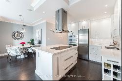 88 Palace Pier Crt Unit PH404, Toronto ON M8V4C2