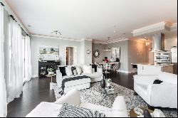 88 Palace Pier Crt Unit PH404, Toronto ON M8V4C2