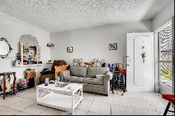 926 Michigan Ave Unit 4, Miami Beach FL 33139