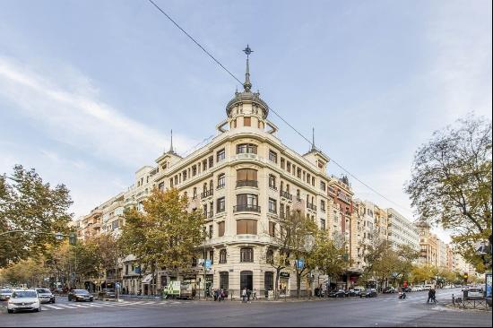 Luxury flat in Jerónimos 6 floor, Madrid 28014