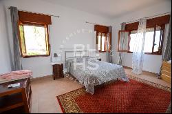 Villa close to town with wonderful sea views, Dénia 03700