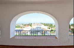 Villa close to town with wonderful sea views, Denia 03700