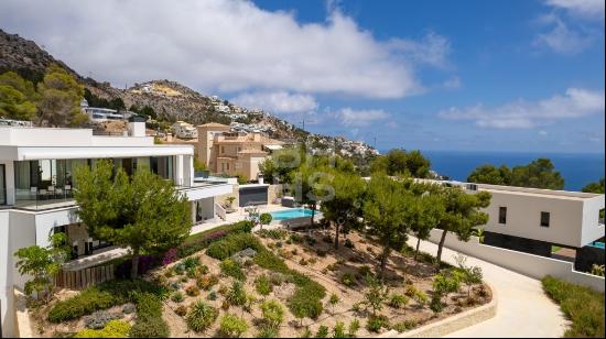 Luxurious Villa for Sale in Altea Hills, Altea: A Seaside Retrea, Altea 03590