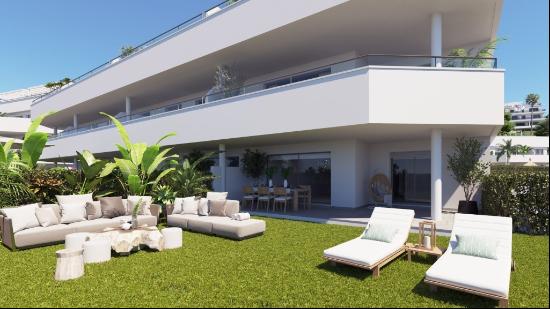 Brand-new apartments and townhouses walking distance to well-kno, Estepona 29680