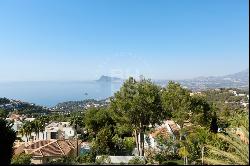 Charming Villa for Sale in Altea Hills, Altea 03590