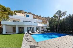 Charming Villa for Sale in Altea Hills, Altea 03590