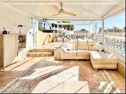 Luxurious 155 sqm Villa with Stunning Sea Views for Sale in Comet, Calpe 03710