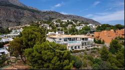 Elevated Opulence in Altea: Majestic Villa Overlooking the Medit, Altea 03590