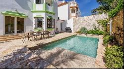 Exquisite semi-detached villa with sea views in Malaga East, Málaga 29017