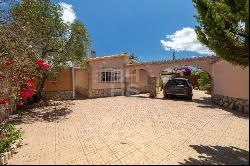 Charming Villa for Sale in Las Marinas, Denia, Dénia 03700