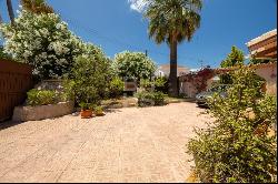 Charming Villa for Sale in Las Marinas, Denia, Dénia 03700