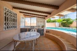 Charming Villa for Sale in Las Marinas, Denia, Dénia 03700