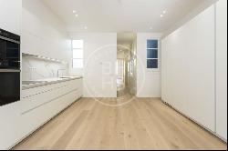 127 M2 LUXURY PENTHOUSE WITH 2 TERRACES FOR SALE IN EIXAMPLE DRE, Barcelona 08007