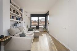 RENOVATED APARTMENT FOR SALE IN L'ESQUERRA DEL EIXAMPLE, Barcelona 08036