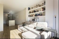 RENOVATED APARTMENT FOR SALE IN L'ESQUERRA DEL EIXAMPLE, Barcelona 08036