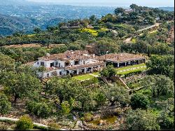 Astonishing country estate with sea views in La Mairena, Ojen 29612