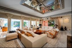 Family estate surrounded by tropical gardens in Nagüeles, Marbel, Marbella 29602