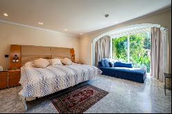 Family estate surrounded by tropical gardens in Nagüeles, Marbel, Marbella 29602