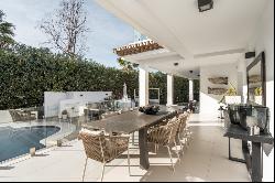 Elegant Andalusian-style villa in Marbella Country Club, Nueva A, Marbella 29660