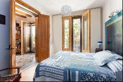 EXCELLENT APARTMENT FOR SALE IN THE HISTORIC CENTRE OF BARCELONA, Barcelona 08002