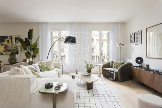 MAGNIFICIENT FLAT IN COMPLETELY REFURBISHED BUILDING IN THE PREM, Barcelona 08007