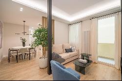 Interior flat with light in Goya near Retiro Park., Madrid 28001