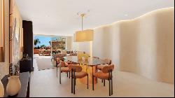 Fully renovated duplex penthouse in a beachfront development in , Marbella 29604