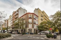 Exclusive property in recoletos, Madrid 28004