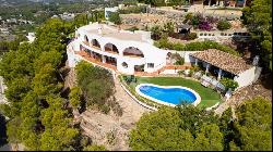 Altea la Vella's Panoramic Paradise: A Unique Villa with Spectac, Altea 03590