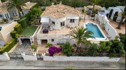 Charming Villa for Sale in Denia, Marquesa VI Area, Dénia 03700