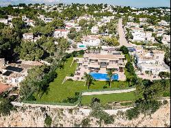 Superb villa ontop of the Mediterranean Sea, Javea 03738