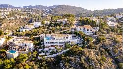 Serene Villa Retreat in Monte Pego, Arboleda Urbanization - A Du, Denia 03700