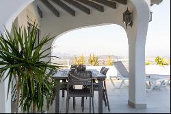 Serene Villa Retreat in Monte Pego, Arboleda Urbanization - A Du, Denia 03700