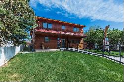 931 Rumsey Ave, Cody WY 82414