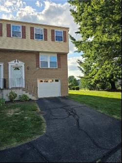 5 Springwood Sq Unit A, Springdale Twp PA 15049