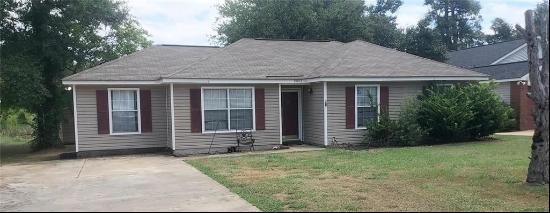 2807 Stonewater Drive, Albany GA 31721