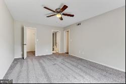 6851 Roswell Road #D21, Atlanta GA 30328