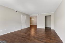 6851 Roswell Road #D21, Atlanta GA 30328