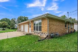 2005 PARKSIDE Drive, Oshkosh WI 54901