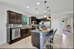 7103 Lily WAY, Naples FL 34114