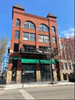 368 W Huron Street #4S, Chicago IL 60654