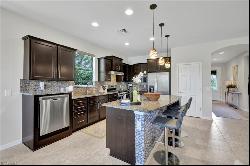 7103 Lily Way, Naples FL 34114