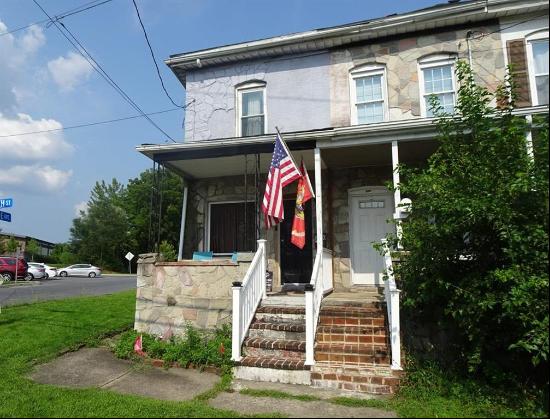 1130 S 25Th Street, Wilson Borough PA 18042