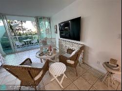 333 NE 21st Ave #208, Deerfield Beach FL 33441