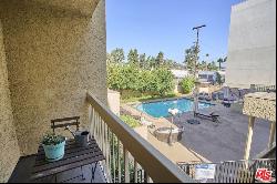 5143 Bakman Avenue #209, North Hollywood CA 91601