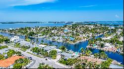 26 Bamboo Ter, Key Haven FL 33040