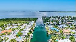 26 Bamboo Ter, Key Haven FL 33040